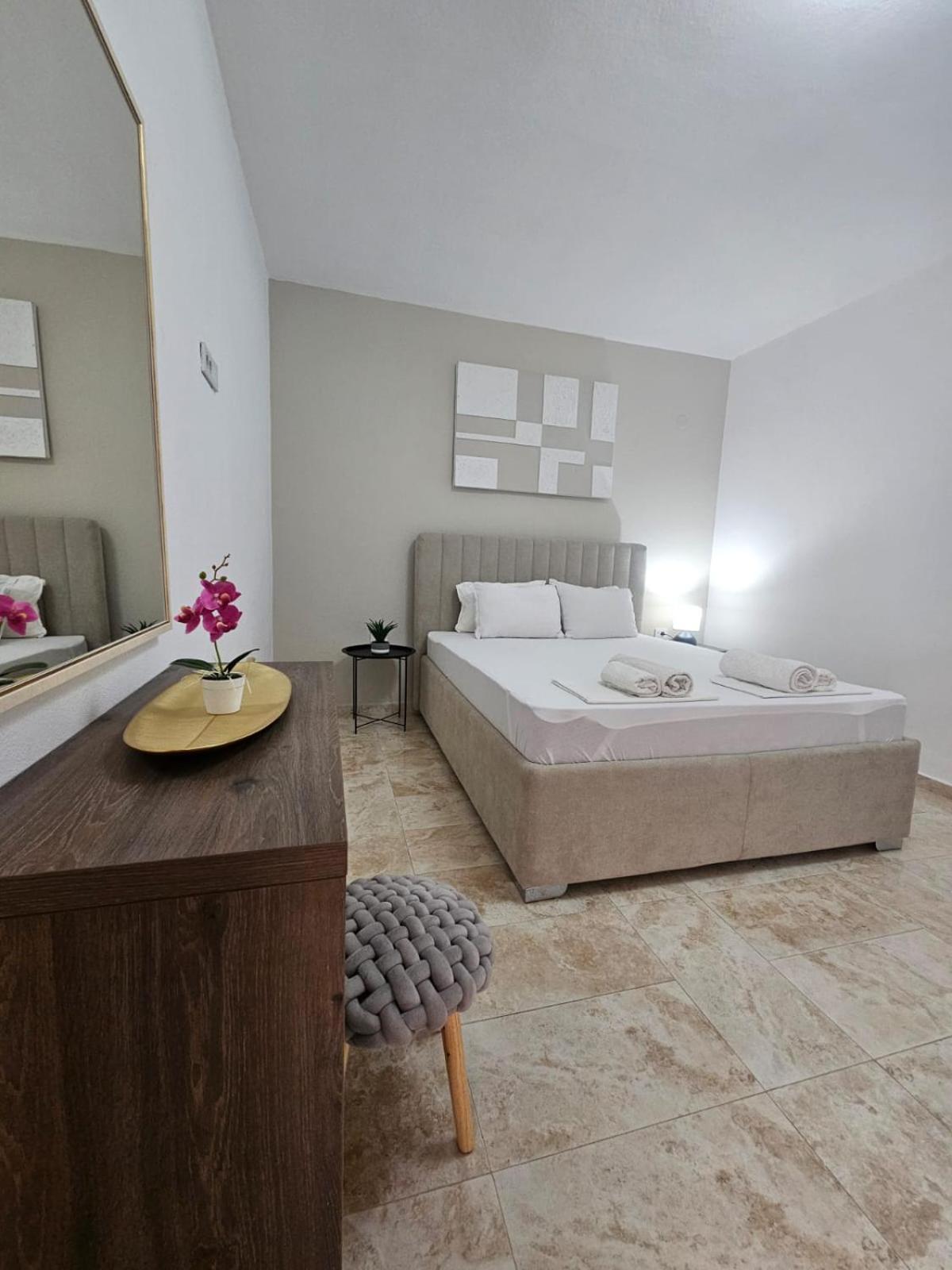 Md Apartments Ulcinj Eksteriør bilde