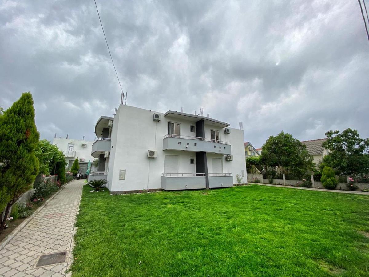 Md Apartments Ulcinj Eksteriør bilde